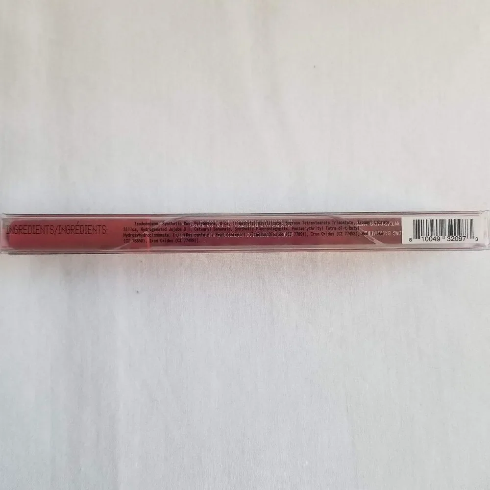 About-Face - Matte Fix Lip Pencil in Talking Backwards